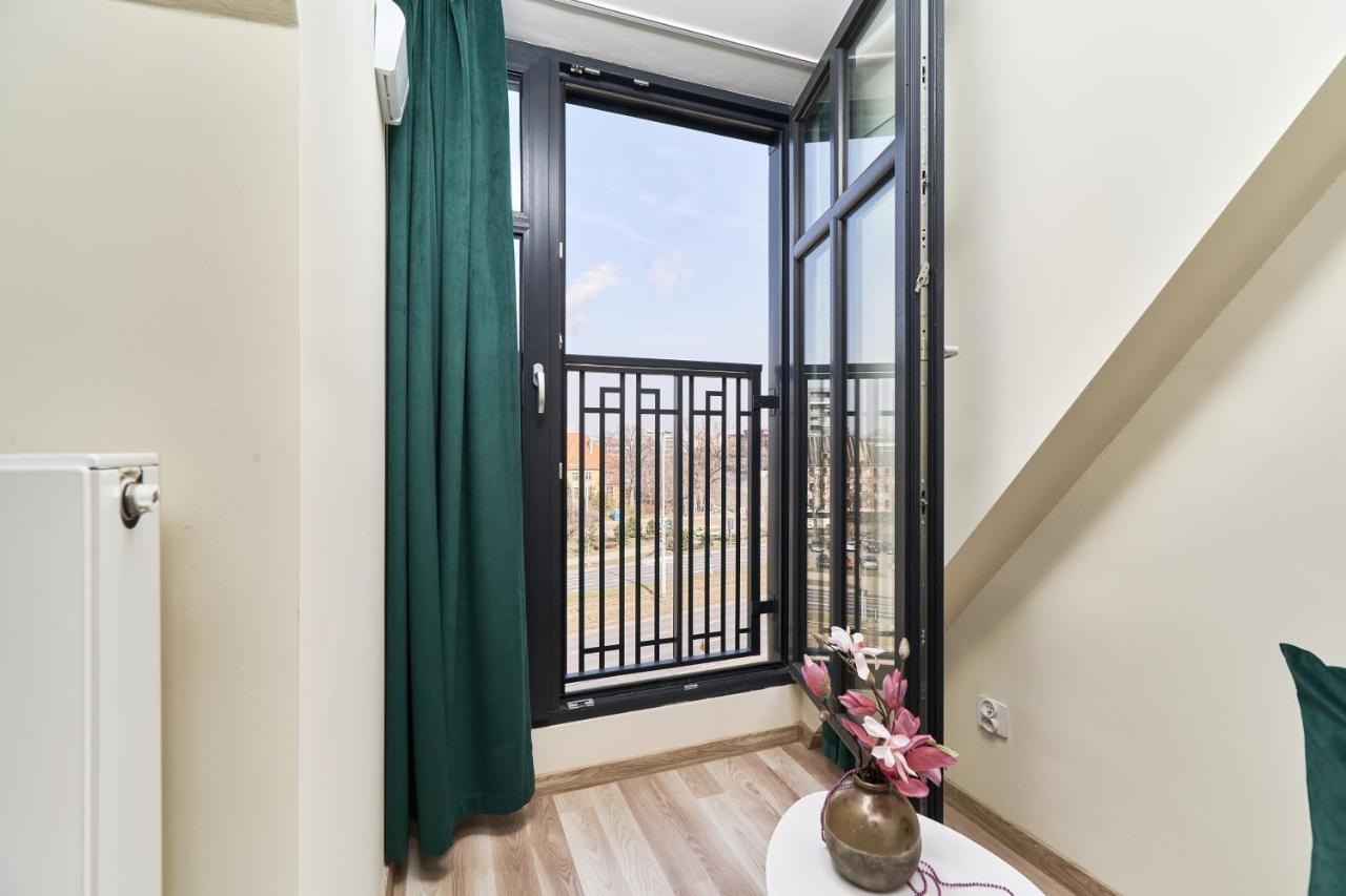 Under The Wroclove Sky By Noclegi Renters Breslau Exterior foto